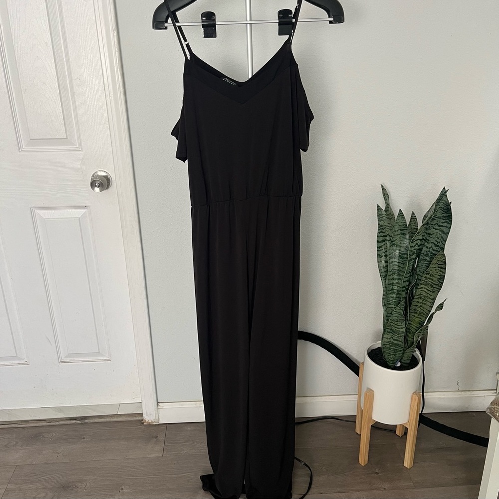 Simply Styled Black Jumpsuit